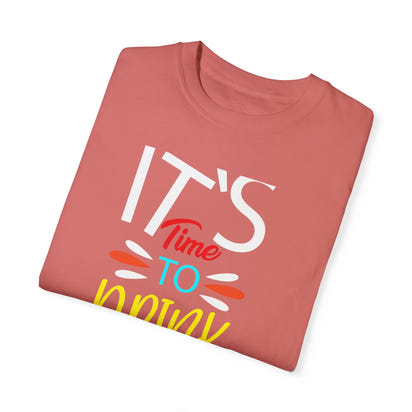 Unisex-T-Shirt aus stückgefärbtem Material