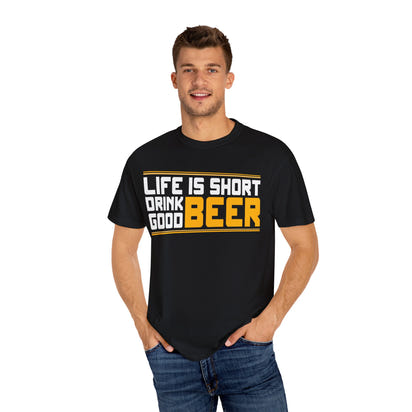 Unisex-T-Shirt aus stückgefärbtem Material