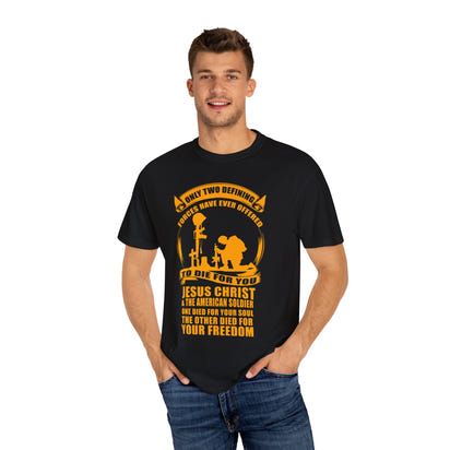Militärisches Unisex-T-Shirt, stückgefärbt