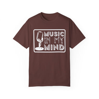 (Musik)Unisex-T-Shirt aus stückgefärbtem Material