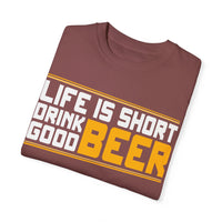 Unisex-T-Shirt aus stückgefärbtem Material