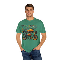 Camiseta unisex teñida con toque artístico (moto)