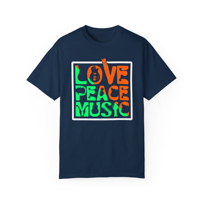 (Musik)Unisex-T-Shirt aus stückgefärbtem Material