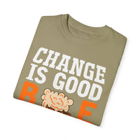 Unisex-T-Shirt aus stückgefärbtem Material