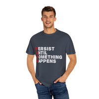 Unisex-T-Shirt aus stückgefärbtem Material