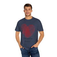 Camiseta unisex teñida en prenda para San Valentín