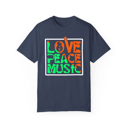(Musik)Unisex-T-Shirt aus stückgefärbtem Material