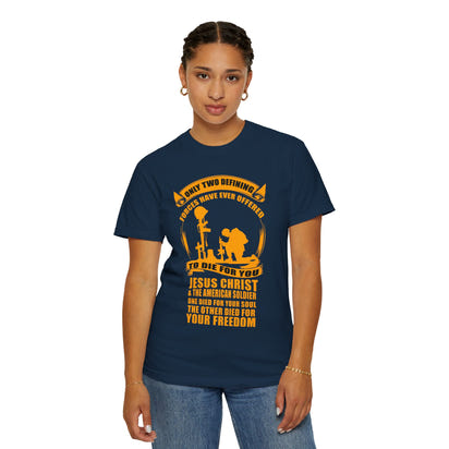 Militärisches Unisex-T-Shirt, stückgefärbt