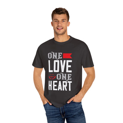 (Valentinstag) Unisex-T-Shirt aus stückgefärbtem Material