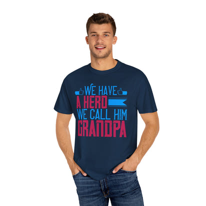 Camiseta unisex teñida en prenda (Abuelo)