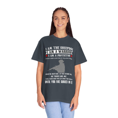 Militärisches Unisex-T-Shirt, stückgefärbt