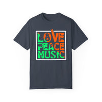 (Musik)Unisex-T-Shirt aus stückgefärbtem Material