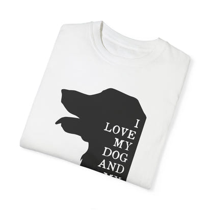 Unisex-T-Shirt aus stückgefärbtem Material