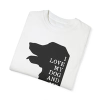 Unisex-T-Shirt aus stückgefärbtem Material