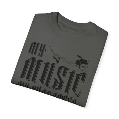 (Musik)Unisex-T-Shirt aus stückgefärbtem Material