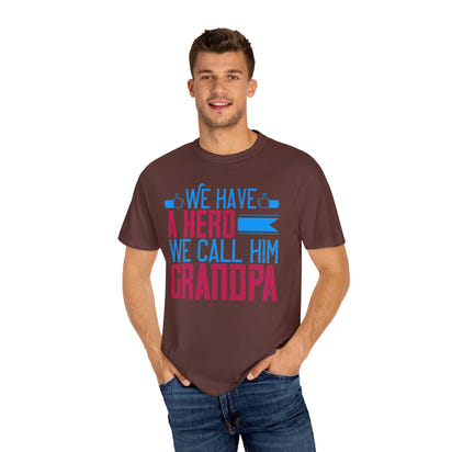 Camiseta unisex teñida en prenda (Abuelo)