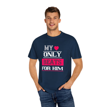 (Valentinstag) Unisex-T-Shirt aus stückgefärbtem Material