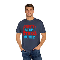 (Musik)Unisex-T-Shirt aus stückgefärbtem Material
