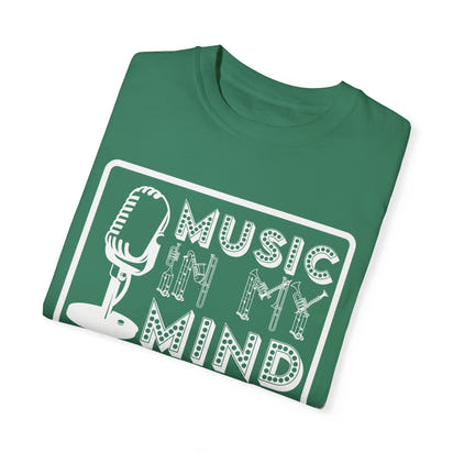 (Musik)Unisex-T-Shirt aus stückgefärbtem Material