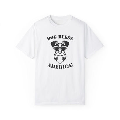 Unisex-T-Shirt aus stückgefärbtem Material