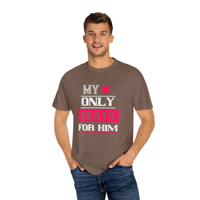 (Valentinstag) Unisex-T-Shirt aus stückgefärbtem Material