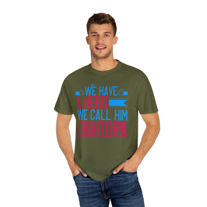 Camiseta unisex teñida en prenda (Abuelo)
