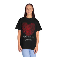 Camiseta unisex teñida en prenda para San Valentín