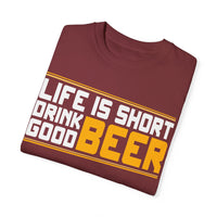 Unisex-T-Shirt aus stückgefärbtem Material