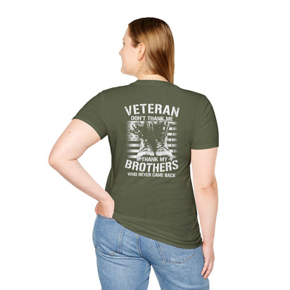 Unisex-T-Shirt im Militärstil