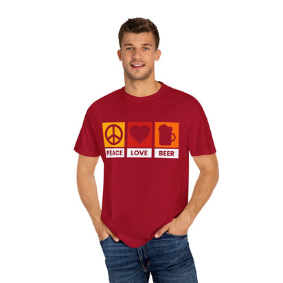 Unisex-T-Shirt aus stückgefärbtem Material