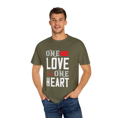 (Valentinstag) Unisex-T-Shirt aus stückgefärbtem Material