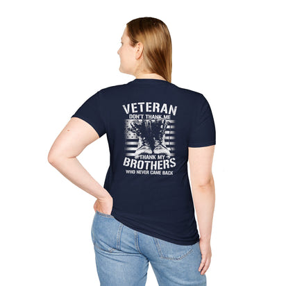 Unisex-T-Shirt im Militärstil