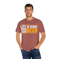 Unisex-T-Shirt aus stückgefärbtem Material