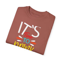 Unisex-T-Shirt aus stückgefärbtem Material