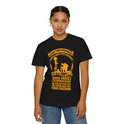 Militärisches Unisex-T-Shirt, stückgefärbt