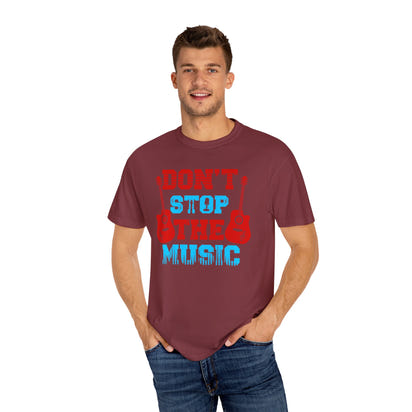 (Musik)Unisex-T-Shirt aus stückgefärbtem Material