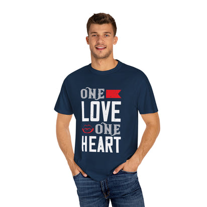 (Valentinstag) Unisex-T-Shirt aus stückgefärbtem Material