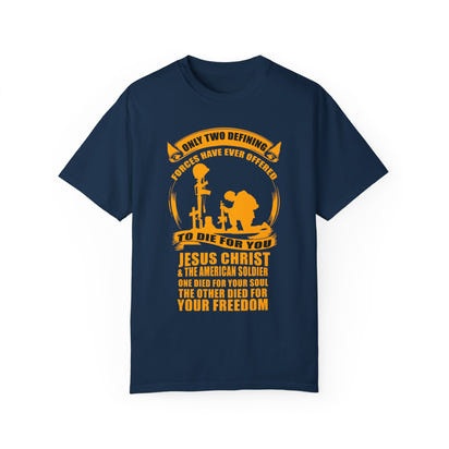 Militärisches Unisex-T-Shirt, stückgefärbt