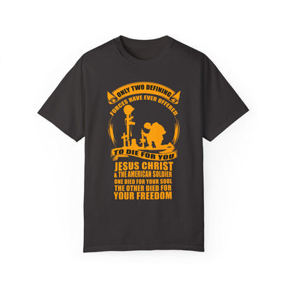 Militärisches Unisex-T-Shirt, stückgefärbt