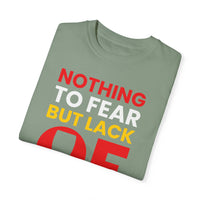 Unisex-T-Shirt aus stückgefärbtem Material