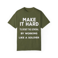 Militärisches Unisex-T-Shirt, stückgefärbt