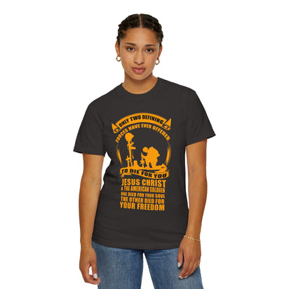 Militärisches Unisex-T-Shirt, stückgefärbt