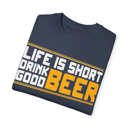 Unisex-T-Shirt aus stückgefärbtem Material