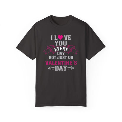 (Día de San Valentín) Camiseta unisex teñida en prenda