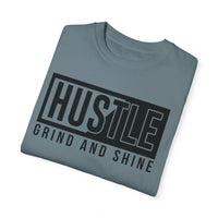 Unisex-T-Shirt aus stückgefärbtem Material