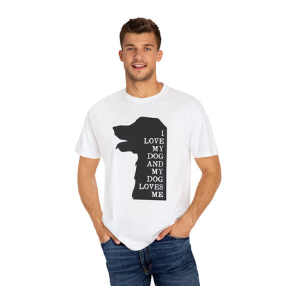 Unisex-T-Shirt aus stückgefärbtem Material