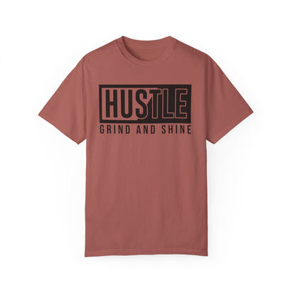 Unisex-T-Shirt aus stückgefärbtem Material