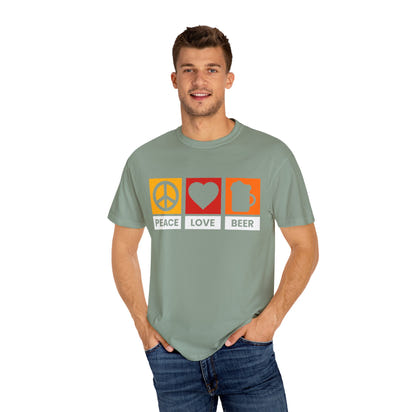 Unisex-T-Shirt aus stückgefärbtem Material