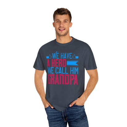 Camiseta unisex teñida en prenda (Abuelo)