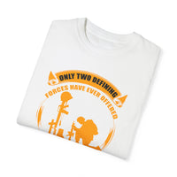 Militärisches Unisex-T-Shirt, stückgefärbt